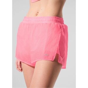 Alo Yoga shorts S